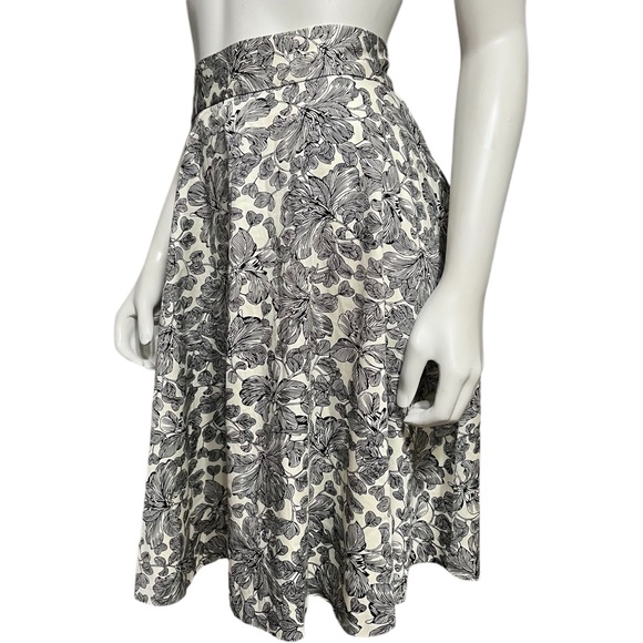 Premise Dresses & Skirts - ⭐️Premise Studio Cotton Floral Circle Skirt Sz-8